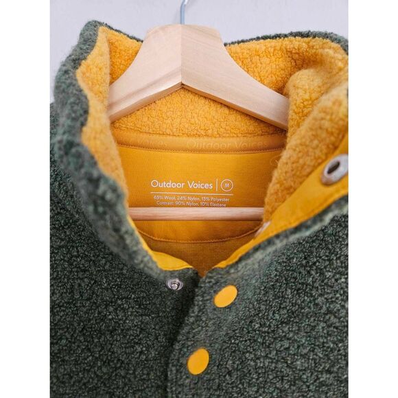 NWT Outdoor Voices Unisex MegaFleece Quarter-snap Pull-over Size M Yellow Green - Picture 4 of 6